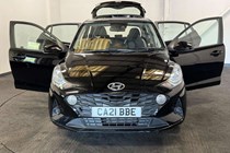 Hyundai i10 Hatchback (20 on) SE Connect 1.0 MPi 67PS 5d For Sale - Liberty Green Cars, Fareham