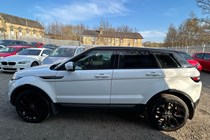 Land Rover Range Rover Evoque (11-19) 2.2 SD4 Pure Hatchback 5d Auto For Sale - One Stop Motors Dewsbury, Heckmondwike