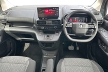 Vauxhall Combo-e Life MPV (21 on) 100kW Design XL 50kWh 5dr Auto [7 Seat] For Sale - Arthurs of Oswestry, Owestry