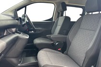 Vauxhall Combo-e Life MPV (21 on) 100kW Design XL 50kWh 5dr Auto [7 Seat] For Sale - Arthurs of Oswestry, Owestry