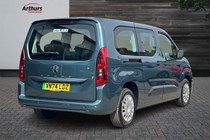 Vauxhall Combo-e Life MPV (21 on) 100kW Design XL 50kWh 5dr Auto [7 Seat] For Sale - Arthurs of Oswestry, Owestry
