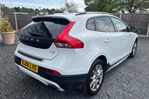 Volvo V40 Cross Country (13-19) T3 (152bhp) Cross Country Pro 5d For Sale - Mill House Cars, Whitchurch