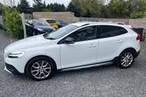 Volvo V40 Cross Country (13-19) T3 (152bhp) Cross Country Pro 5d For Sale - Mill House Cars, Whitchurch