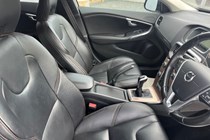 Volvo V40 Cross Country (13-19) T3 (152bhp) Cross Country Pro 5d For Sale - Mill House Cars, Whitchurch