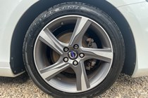 Volvo V40 Hatchback (12-19) D2 R Design 5d For Sale - Coopers Cars (South West) Limited, East Brent