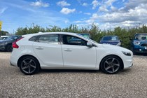 Volvo V40 Hatchback (12-19) D2 R Design 5d For Sale - Coopers Cars (South West) Limited, East Brent