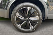 Nissan Qashqai SUV (21 on) 1.3 DiG-T MH Tekna 5dr For Sale - Glyn Hopkin Nissan Colchester, Colchester
