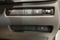 Nissan Qashqai SUV (21 on) 1.3 DiG-T MH 158 N-Connecta 5dr Xtronic For Sale - Stoneacre Hull Anlaby Road, Hull