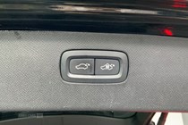 Volvo XC90 (15-24) 2.0 D5 PowerPulse R DESIGN AWD 5d Geartronic For Sale - CarBrothers NI, Newtownabbey