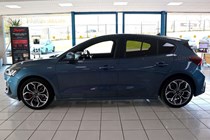 Ford Focus Hatchback (18 on) 1.0 EcoBoost Hybrid mHEV 155 ST-Line Vignale 5dr For Sale - Direct Cars Limited, Sheffield