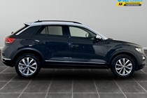 Volkswagen T-Roc SUV (17 on) Design 1.5 TSI EVO 150PS 5d For Sale - V12 Sports and Classics Hinckley, Hinckley