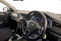 Volkswagen T-Roc SUV (17 on) Design 1.5 TSI EVO 150PS 5d For Sale - V12 Sports and Classics Hinckley, Hinckley