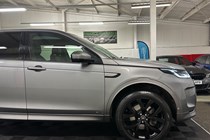 Land Rover Discovery Sport (15 on) R-Dynamic SE D180 5+2 Seat AWD auto 5d For Sale - Top Cars Telford Limited, Telford