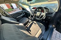 Vauxhall Zafira Tourer (12-18) 1.8i Exclusiv 5d For Sale - CARZ, Surbiton