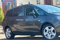 Vauxhall Zafira Tourer (12-18) 1.8i Exclusiv 5d For Sale - CARZ, Surbiton