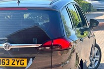 Vauxhall Zafira Tourer (12-18) 1.8i Exclusiv 5d For Sale - CARZ, Surbiton