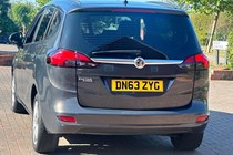 Vauxhall Zafira Tourer (12-18) 1.8i Exclusiv 5d For Sale - CARZ, Surbiton