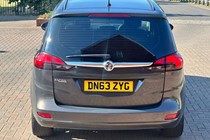 Vauxhall Zafira Tourer (12-18) 1.8i Exclusiv 5d For Sale - CARZ, Surbiton