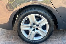 Vauxhall Zafira Tourer (12-18) 1.8i Exclusiv 5d For Sale - CARZ, Surbiton
