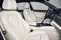 BMW 5 Series Touring front seats