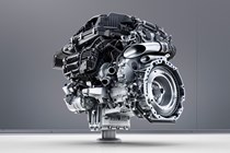 A new modular engine family for Mercedes-Benz