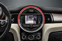 A new central screen now features in the central dash position that displays the various car functions such as sat nav