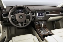 New colours are available for the leather upholstery inside the 2014 VW Touareg