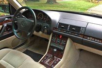 Mercedes-Benz S-Class W140 dashboard