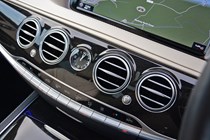 Mercedes-Benz S-Class Saloon dashboard air vents