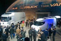 Mercedes to build electric van in 2018