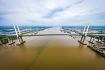 Aerial view of the QE II bridge, showing the full span over the River Thjames