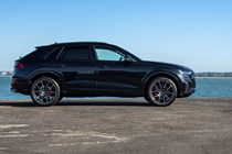 Audi Q8 (2020) profile view
