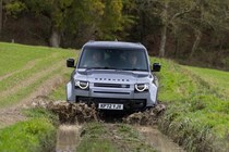 Land Rover Defender 130 - off-road