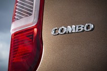 2018 Vauxhall Combo van - badge, metallic brown paint