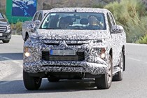 Mitsubishi L200 2019 facelift spy shot - front view in convoy