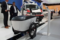 VW Cargo e-Bike at the IAA 2018 - front view with load box