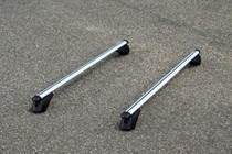 Summit SUM005 Roof Bars on tarmac