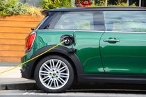 MINI Electric on charge - What is miles per pound