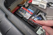 How to change a car battery