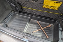 How to change a car battery