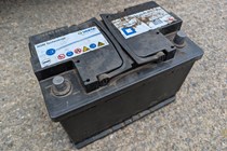 How to change a car battery