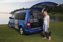 VW Caddy 3 - pre-facelift Tramper camper, rear view, blue