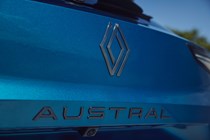 Renault Austral 2025 badging rear