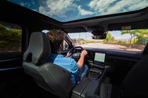 Renault Austral in-car driving