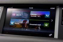 Land Rover Discovery Sport infotainment