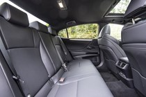 Lexus ES - rear seats