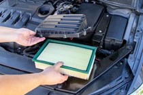 How to change an air filter