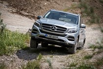 Mercedes-Benz GLE Class 4x4 (2015-) - lhd in silver front three-quarters off-road
