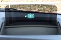 MINI Countryman Electric in Sport trim – head-up display