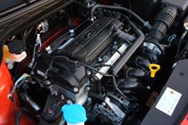 Hyundai i20 Coupe 2015 Engine bay